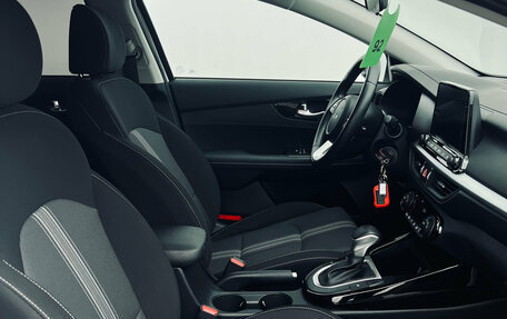 KIA Cerato IV, 2022 год, 2 420 000 рублей, 27 фотография