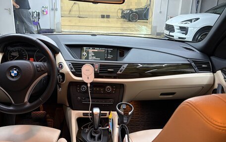 BMW X1, 2011 год, 1 590 000 рублей, 28 фотография