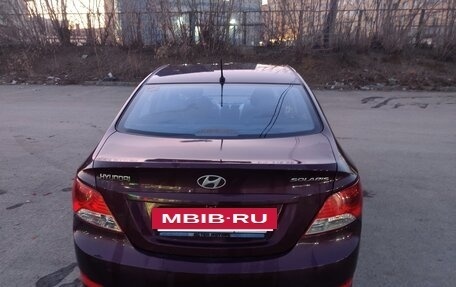 Hyundai Solaris II рестайлинг, 2011 год, 700 000 рублей, 2 фотография