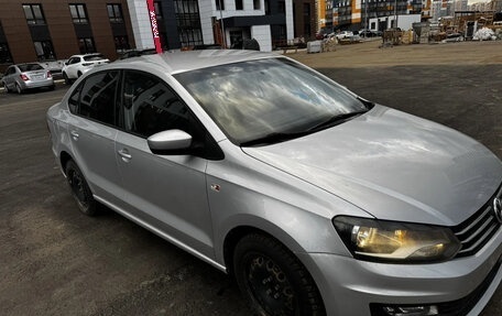 Volkswagen Polo VI (EU Market), 2018 год, 1 150 000 рублей, 2 фотография