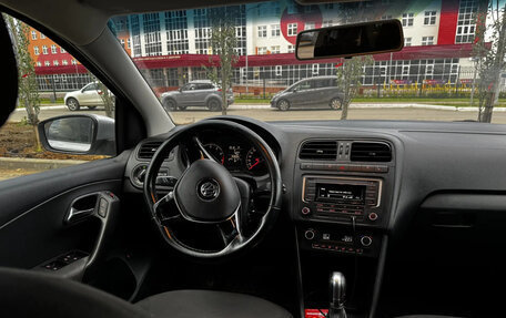Volkswagen Polo VI (EU Market), 2018 год, 1 150 000 рублей, 14 фотография