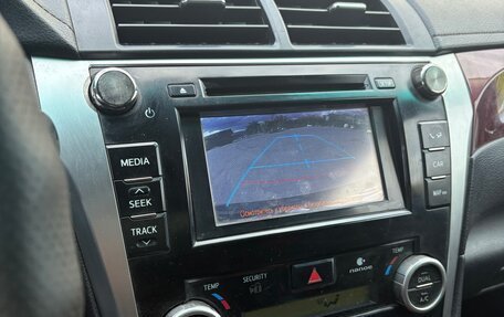 Toyota Camry, 2013 год, 1 650 000 рублей, 10 фотография