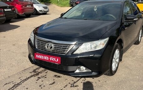 Toyota Camry, 2013 год, 1 650 000 рублей, 4 фотография