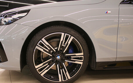 BMW 5 серия, 2024 год, 7 950 000 рублей, 18 фотография