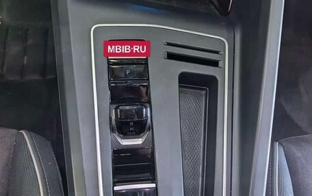 Volkswagen Golf VIII, 2023 год, 2 000 000 рублей, 14 фотография