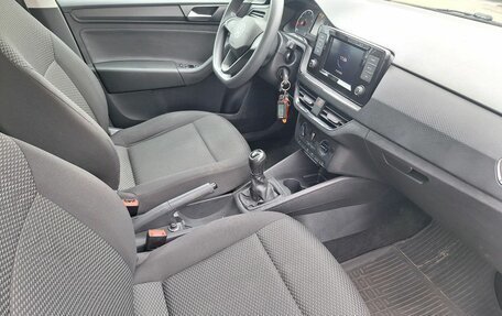 Volkswagen Polo VI (EU Market), 2021 год, 1 349 000 рублей, 29 фотография
