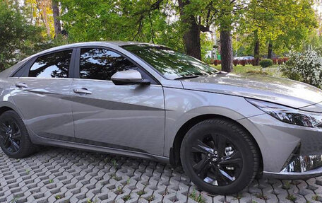 Hyundai Elantra, 2021 год, 1 565 000 рублей, 4 фотография