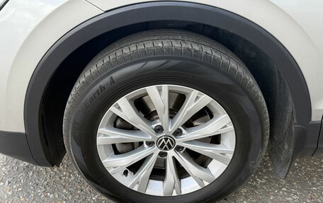Volkswagen Tiguan II, 2021 год, 3 515 000 рублей, 9 фотография