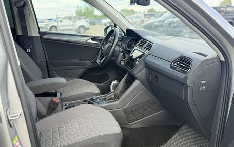 Volkswagen Tiguan II, 2021 год, 3 515 000 рублей, 19 фотография