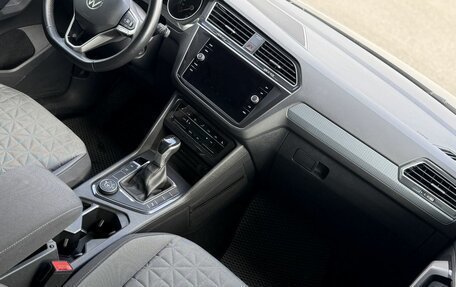 Volkswagen Tiguan II, 2021 год, 3 515 000 рублей, 16 фотография