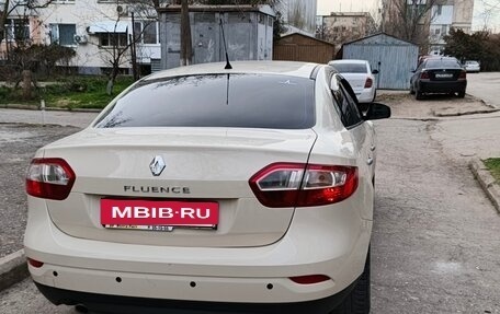 Renault Fluence I, 2013 год, 900 000 рублей, 2 фотография