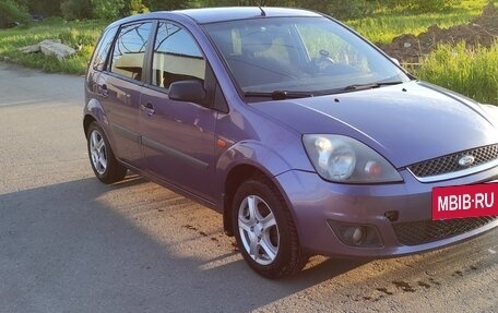 Ford Fiesta, 2007 год, 300 000 рублей, 3 фотография