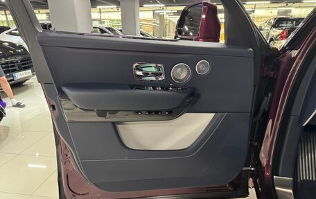 Rolls-Royce Cullinan, 2025 год, 67 760 000 рублей, 6 фотография