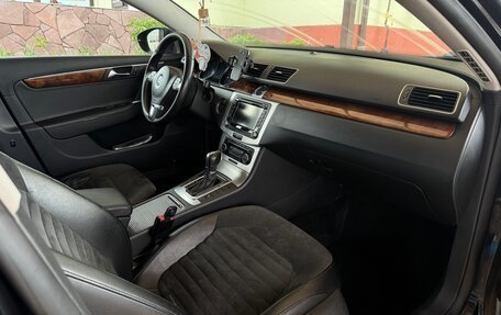 Volkswagen Passat B7, 2011 год, 1 000 000 рублей, 21 фотография