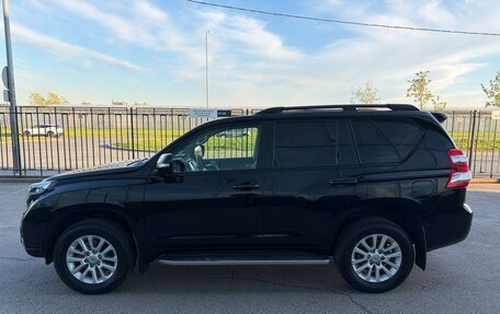 Toyota Land Cruiser Prado 150 рестайлинг 2, 2015 год, 3 990 000 рублей, 8 фотография