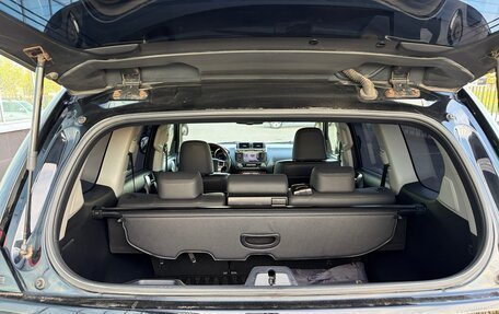 Toyota Land Cruiser Prado 150 рестайлинг 2, 2015 год, 3 990 000 рублей, 31 фотография