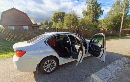 BMW 3 серия, 2014 год, 2 100 000 рублей, 5 фотография