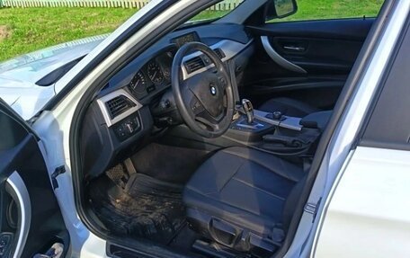 BMW 3 серия, 2014 год, 2 100 000 рублей, 2 фотография