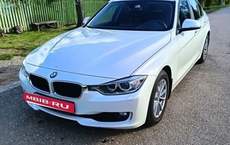 BMW 3 серия, 2014 год, 2 100 000 рублей, 10 фотография