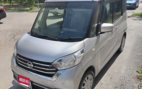 Nissan Dayz Roox I рестайлинг, 2019 год, 760 000 рублей, 6 фотография