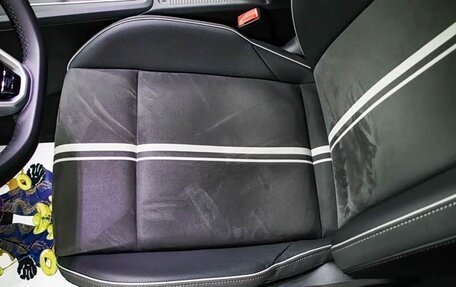 Volkswagen Golf VIII, 2023 год, 1 980 000 рублей, 18 фотография