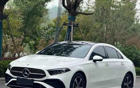 Mercedes-Benz A-Класс, 2022 год, 1 830 000 рублей, 1 фотография