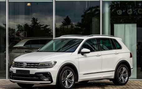 Volkswagen Tiguan II, 2020 год, 3 095 000 рублей, 1 фотография