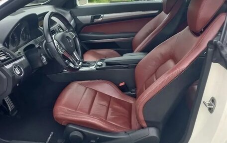 Mercedes-Benz E-Класс, 2012 год, 1 900 000 рублей, 14 фотография