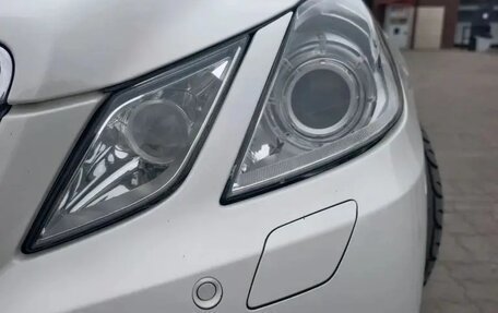 Mercedes-Benz E-Класс, 2012 год, 1 900 000 рублей, 7 фотография