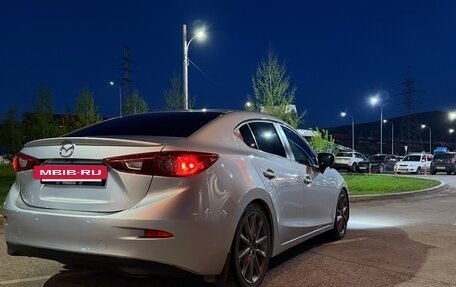 Mazda 3, 2018 год, 1 690 000 рублей, 4 фотография