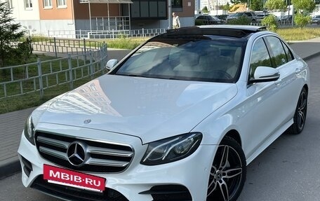 Mercedes-Benz E-Класс, 2016 год, 2 230 000 рублей, 2 фотография