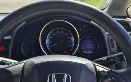 Honda Fit III, 2017 год, 950 000 рублей, 4 фотография