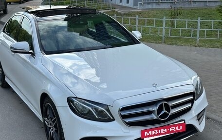 Mercedes-Benz E-Класс, 2016 год, 2 230 000 рублей, 9 фотография