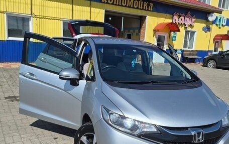 Honda Fit III, 2017 год, 950 000 рублей, 11 фотография