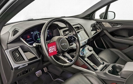 Jaguar I-Pace I, 2019 год, 3 700 000 рублей, 16 фотография