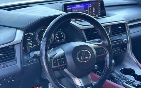 Lexus RX IV рестайлинг, 2016 год, 4 200 000 рублей, 10 фотография