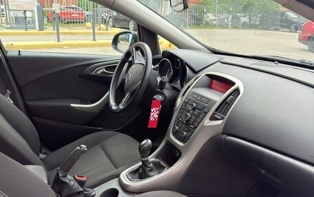 Opel Astra J, 2011 год, 380 000 рублей, 11 фотография