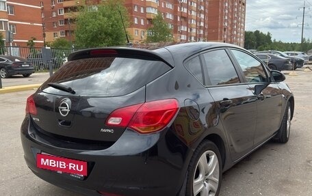 Opel Astra J, 2011 год, 380 000 рублей, 3 фотография