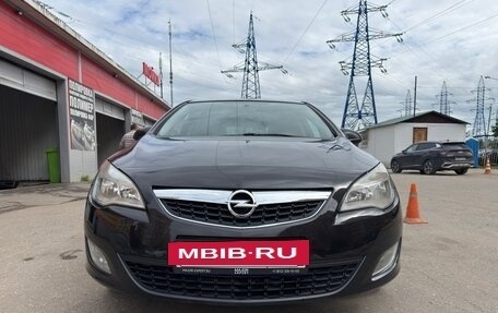Opel Astra J, 2011 год, 380 000 рублей, 6 фотография