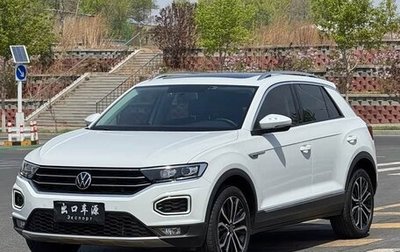 Volkswagen T-Roc I, 2022 год, 1 770 000 рублей, 1 фотография