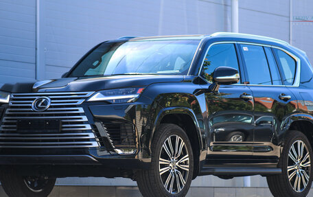 Lexus LX, 2023 год, 14 999 000 рублей, 1 фотография