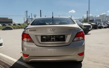Hyundai Solaris II рестайлинг, 2013 год, 890 000 рублей, 8 фотография