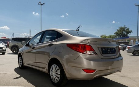 Hyundai Solaris II рестайлинг, 2013 год, 890 000 рублей, 9 фотография