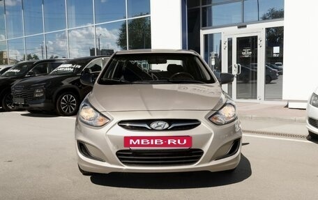 Hyundai Solaris II рестайлинг, 2013 год, 890 000 рублей, 4 фотография