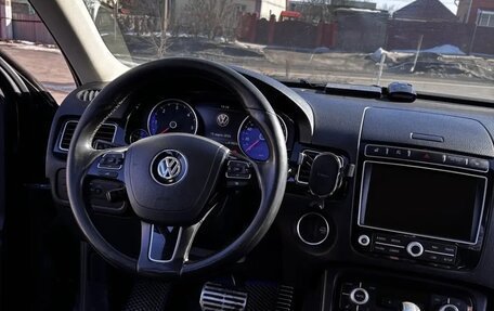 Volkswagen Touareg III, 2017 год, 3 000 000 рублей, 8 фотография