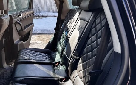 Volkswagen Touareg III, 2017 год, 3 000 000 рублей, 12 фотография