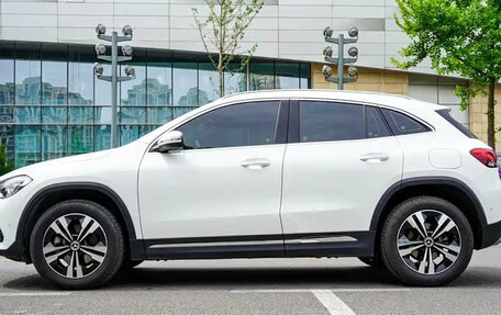 Mercedes-Benz GLA, 2022 год, 2 330 000 рублей, 7 фотография