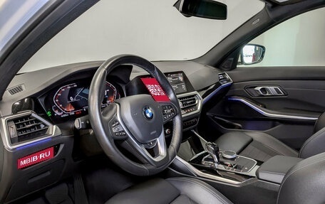 BMW 3 серия, 2021 год, 3 900 000 рублей, 15 фотография