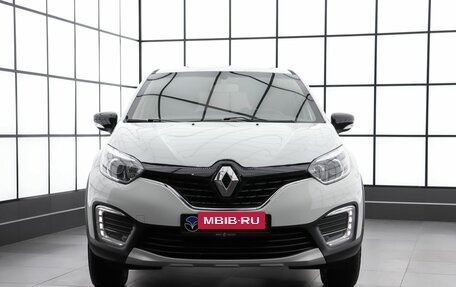 Renault Kaptur I рестайлинг, 2019 год, 1 599 000 рублей, 2 фотография