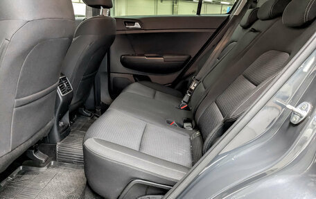 KIA Sportage IV рестайлинг, 2021 год, 2 675 000 рублей, 12 фотография